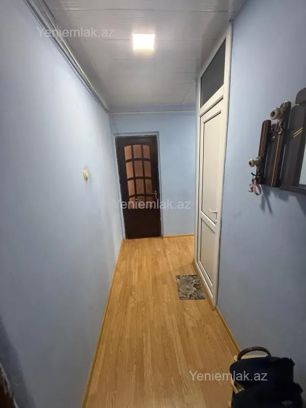 Satılır 2 otaqlı köhnə tikili 47 m²