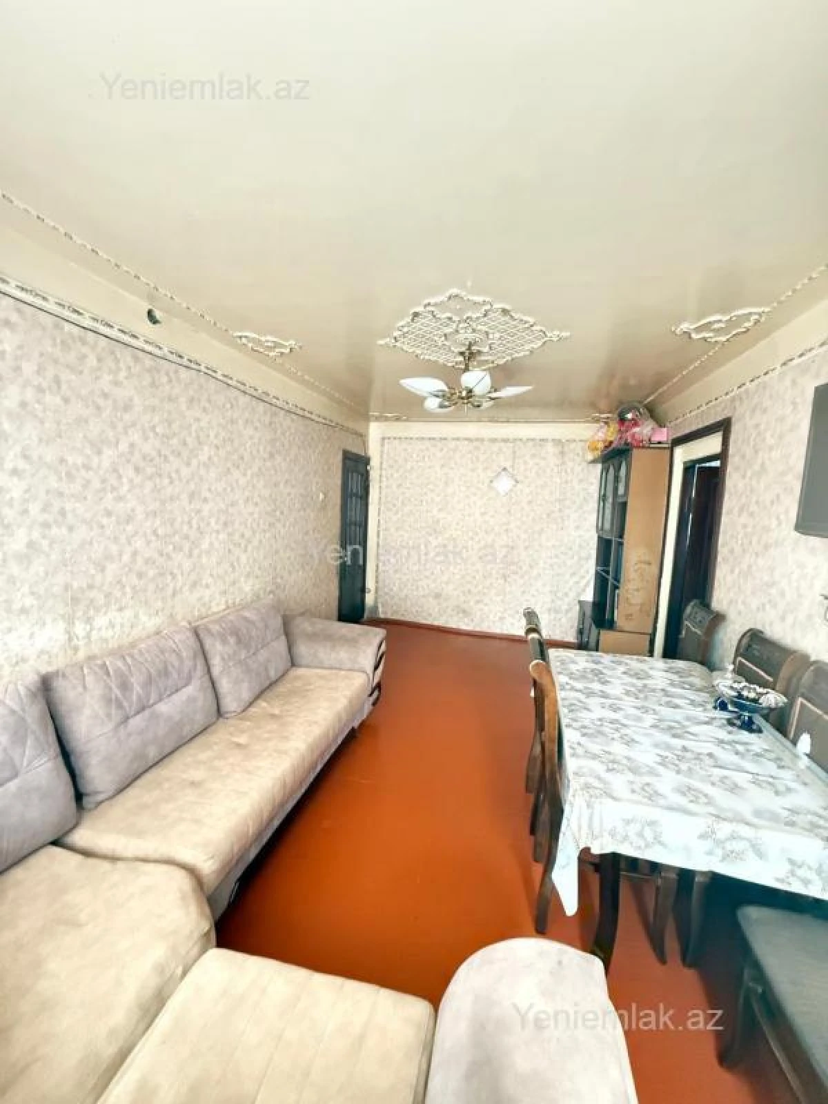 Satılır 2 otaqlı köhnə tikili 47 m²