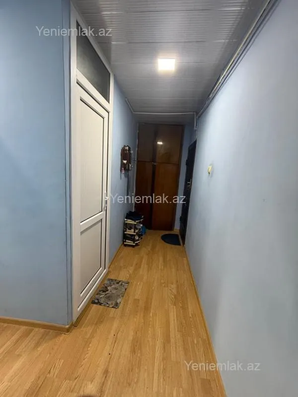 Satılır 2 otaqlı köhnə tikili 47 m²