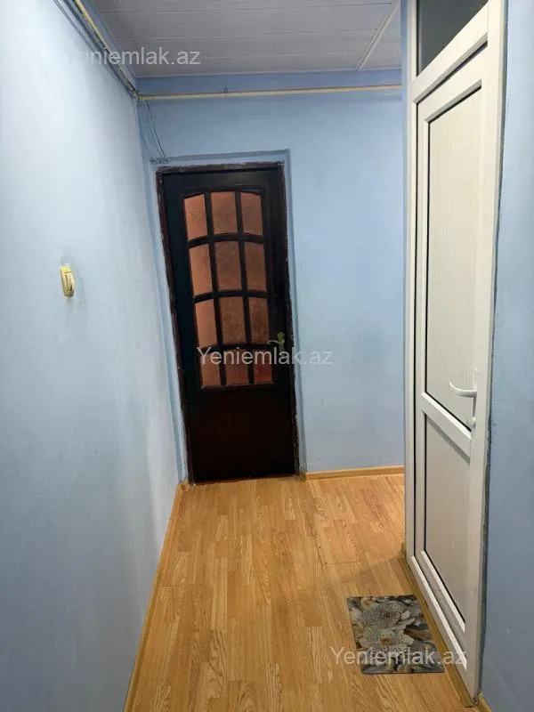 Satılır 2 otaqlı köhnə tikili 47 m²
