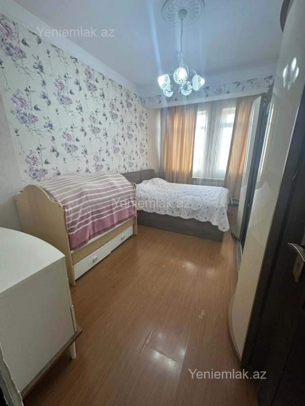 Satılır 3 otaqlı yeni tikili 75 m²