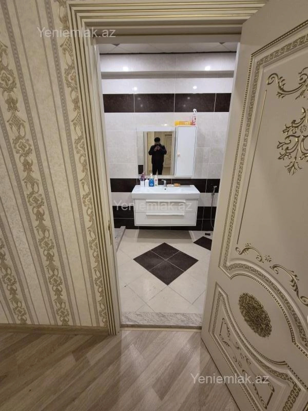 Satılır 3 otaqlı yeni tikili 146 m²