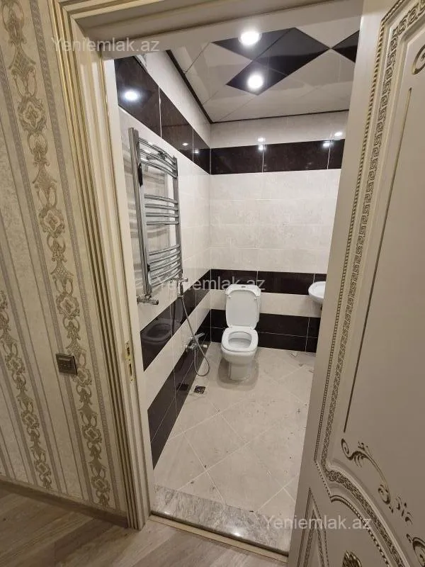 Satılır 3 otaqlı yeni tikili 146 m²