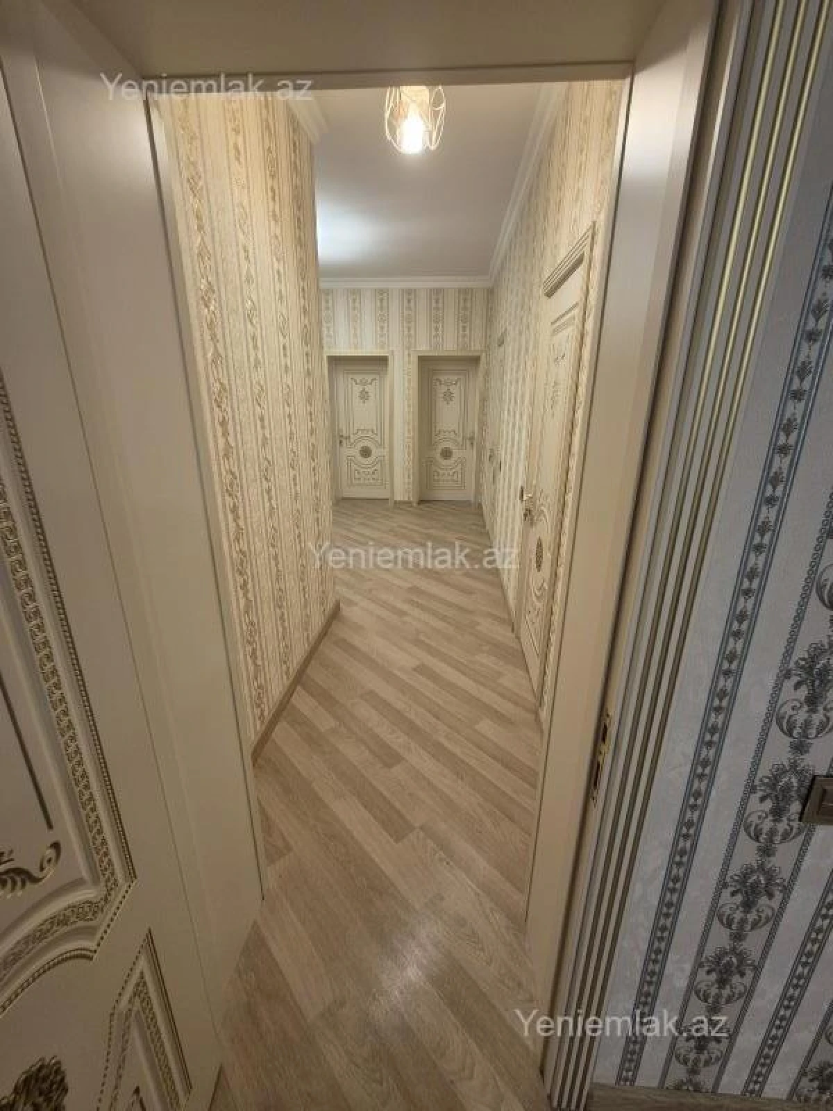 Satılır 3 otaqlı yeni tikili 146 m²