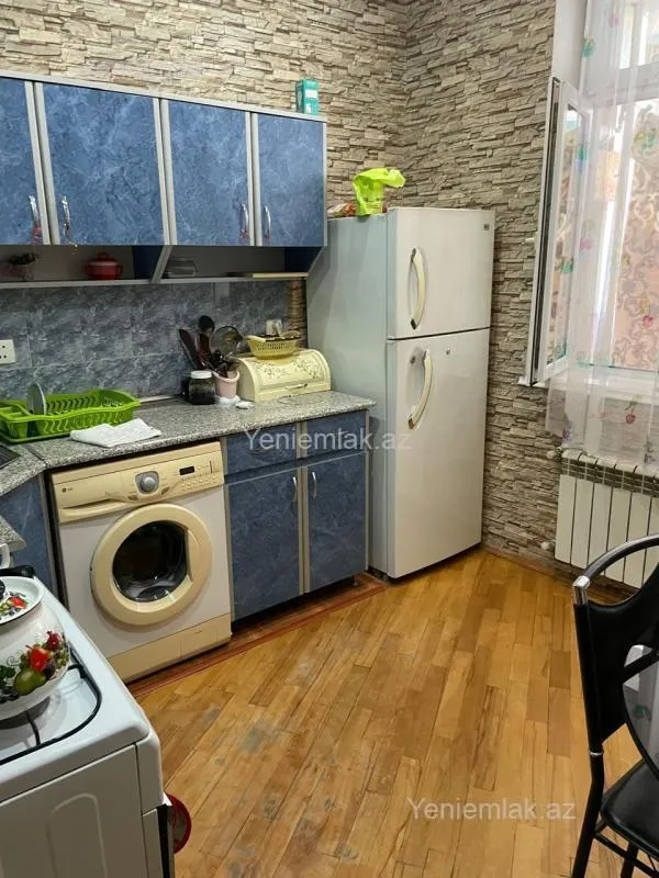 Satılır 2 otaqlı yeni tikili 100 m²