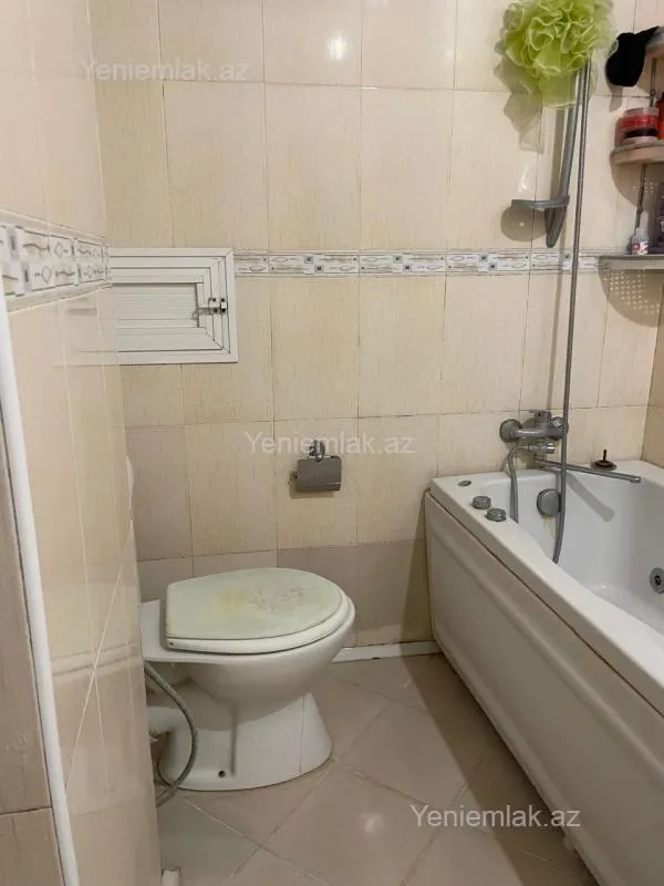 Satılır 2 otaqlı yeni tikili 100 m²