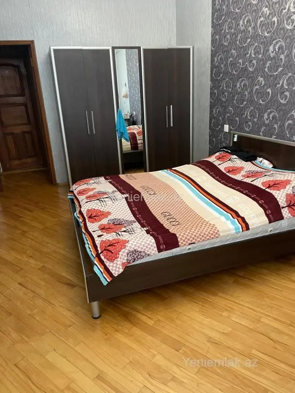 Satılır 2 otaqlı yeni tikili 100 m²