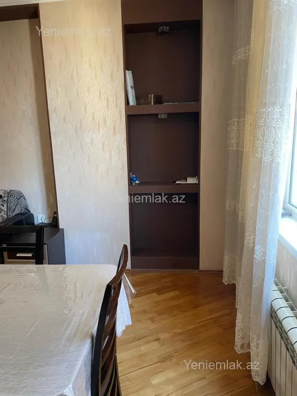 Satılır 2 otaqlı yeni tikili 100 m²