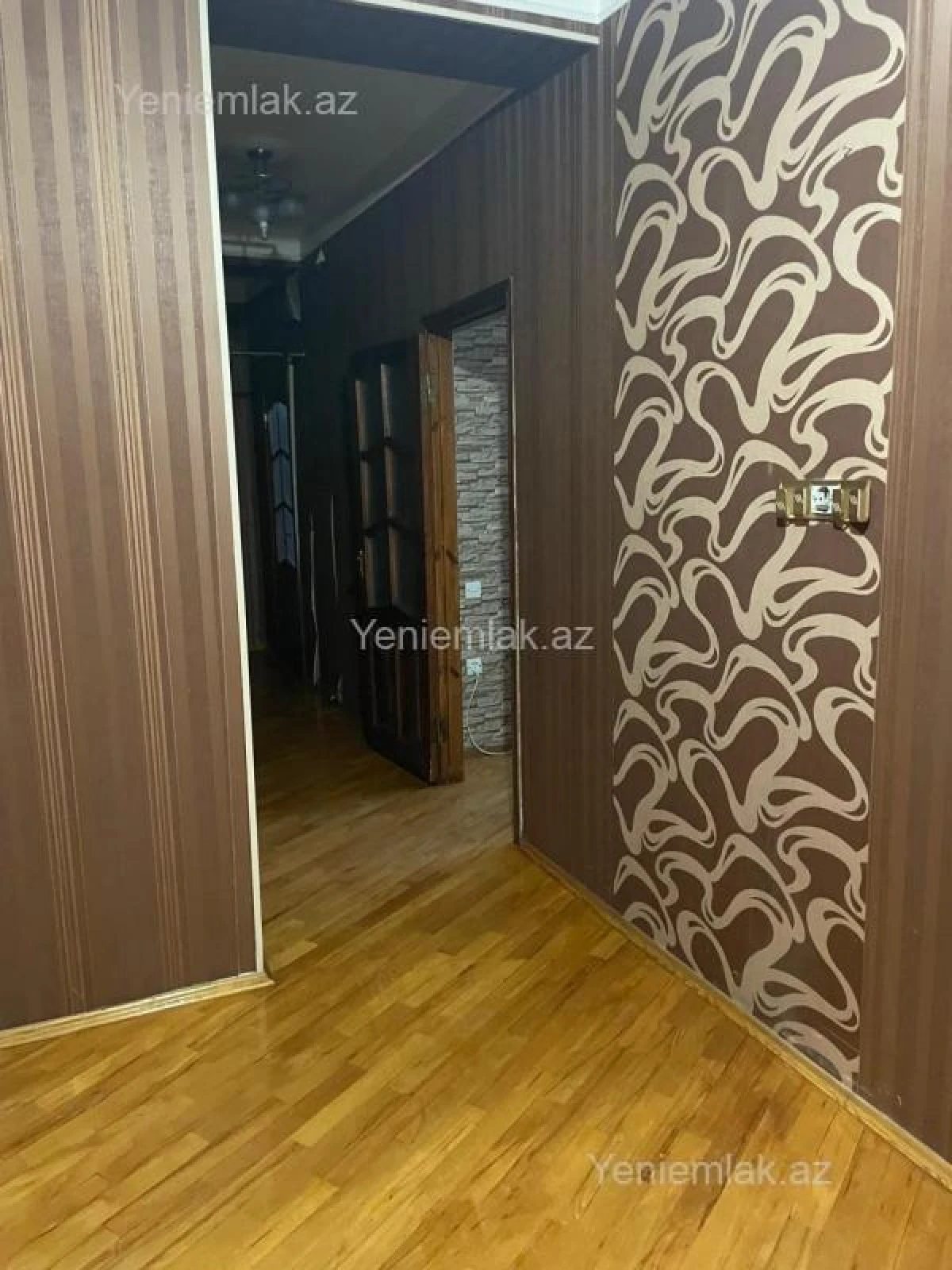 Satılır 2 otaqlı yeni tikili 100 m²