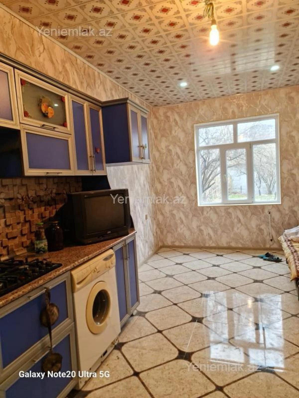 Satılır 4 otaqlı həyət evi 180 m²