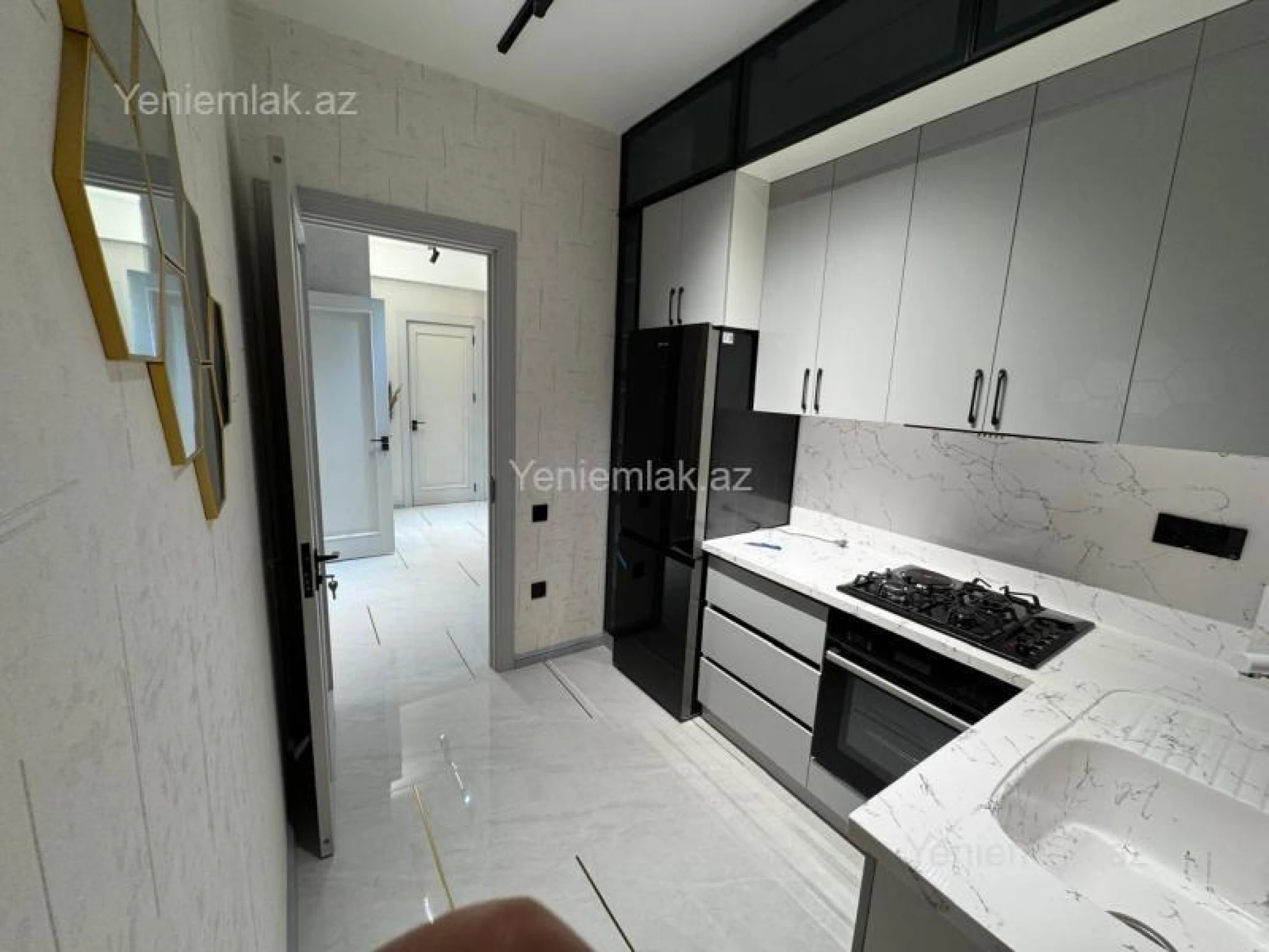 Satılır 2 otaqlı yeni tikili 60 m²