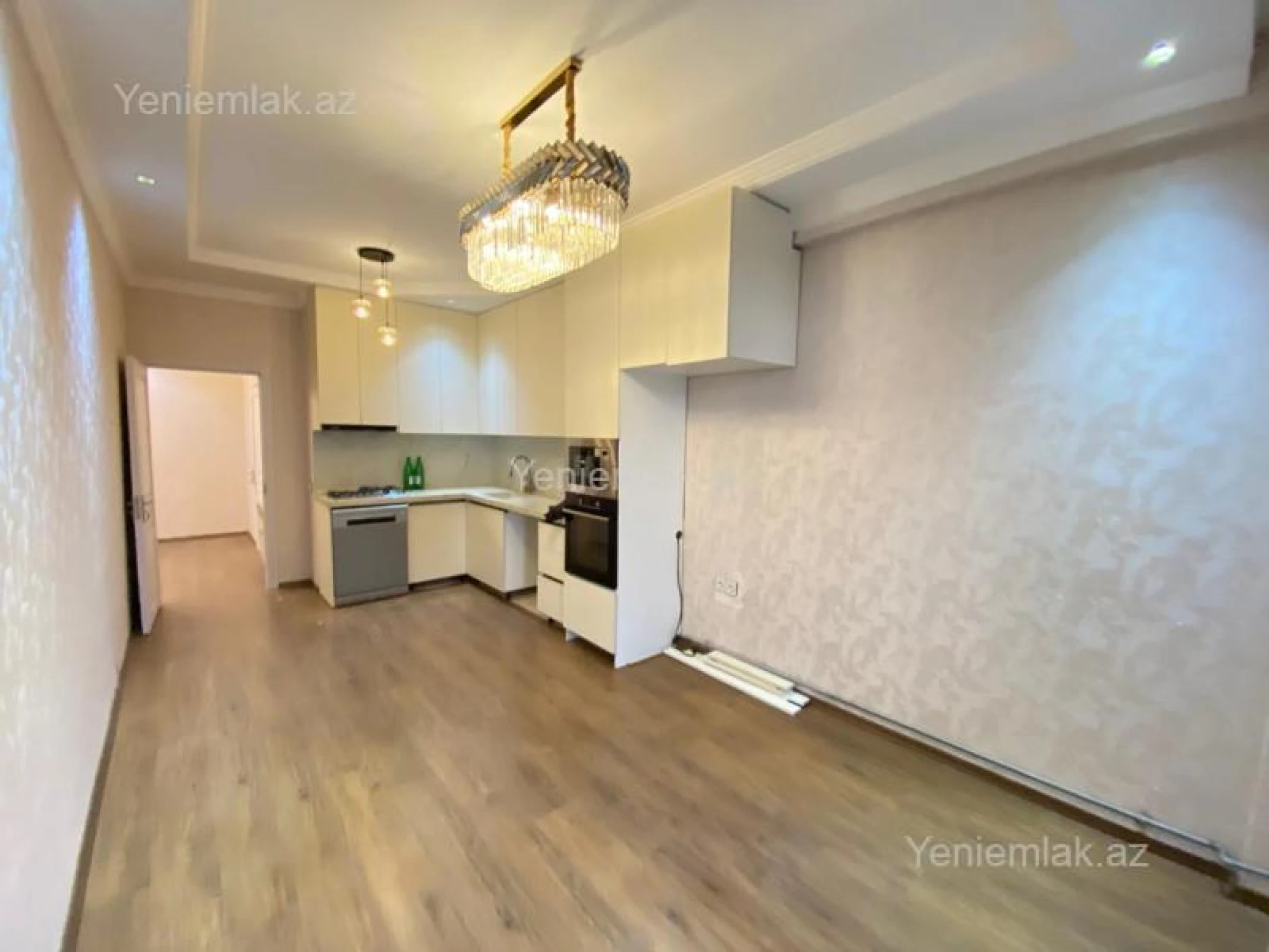 Satılır 2 otaqlı yeni tikili 78 m²