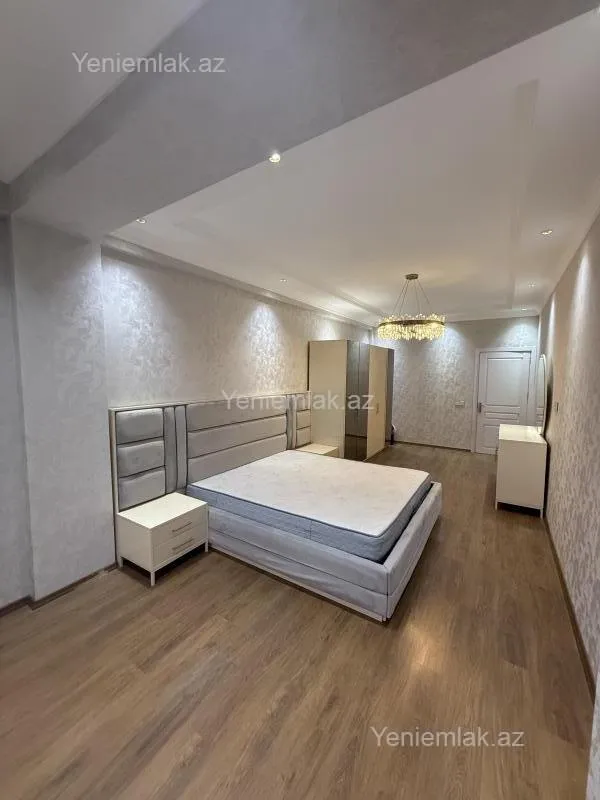 Satılır 2 otaqlı yeni tikili 78 m²