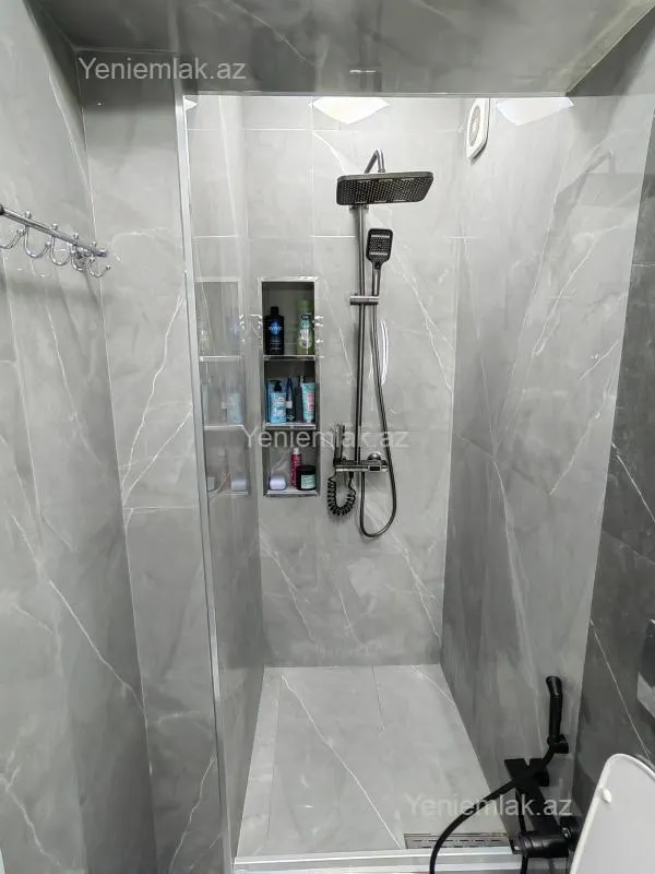 Satılır 2 otaqlı yeni tikili 45 m²