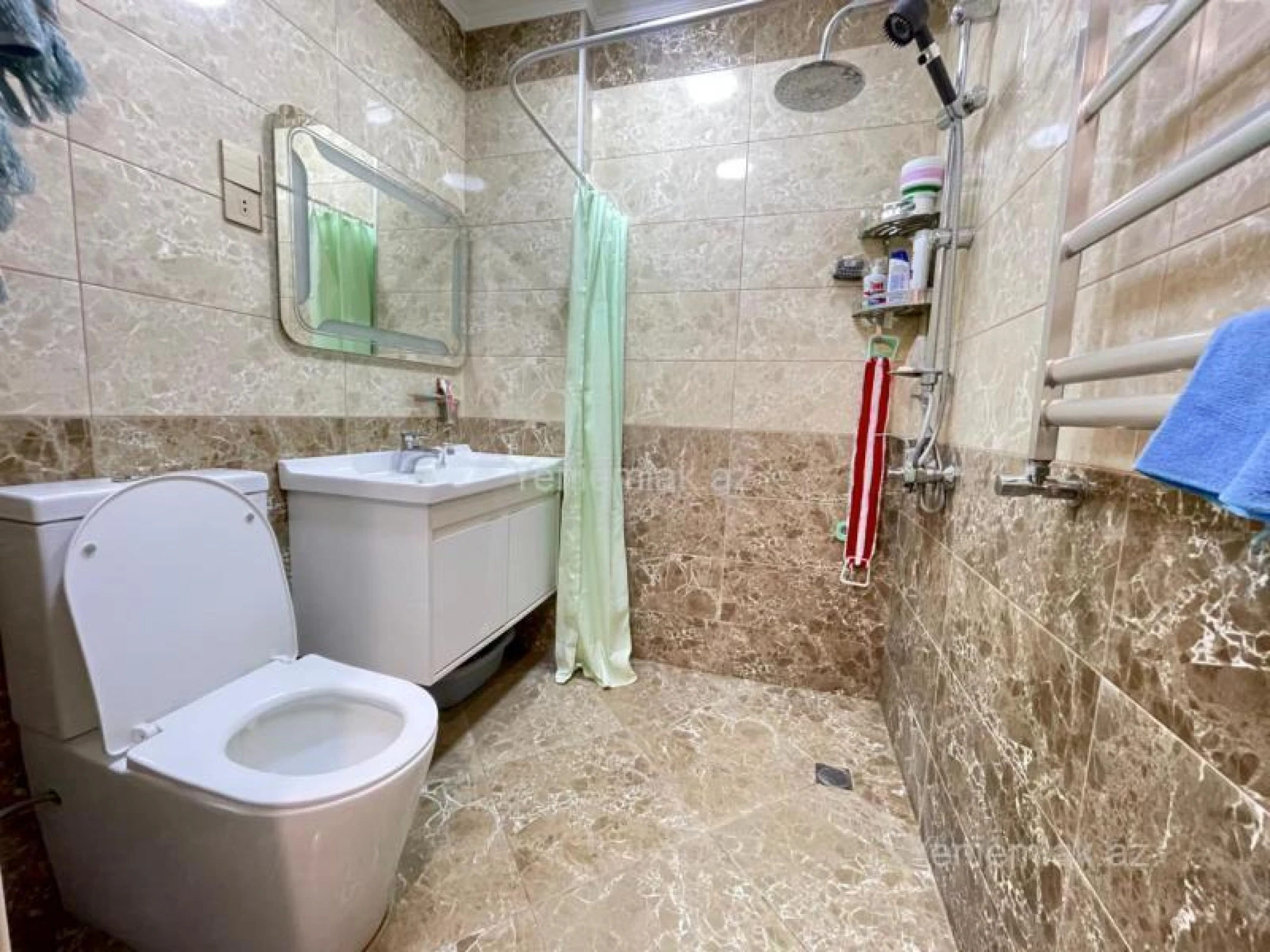 Satılır 2 otaqlı yeni tikili 50 m²