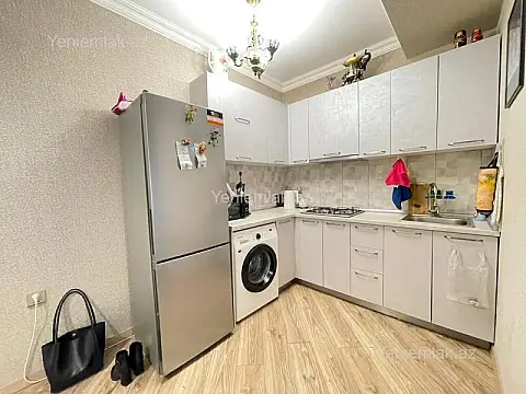 Satılır 2 otaqlı yeni tikili 50 m²