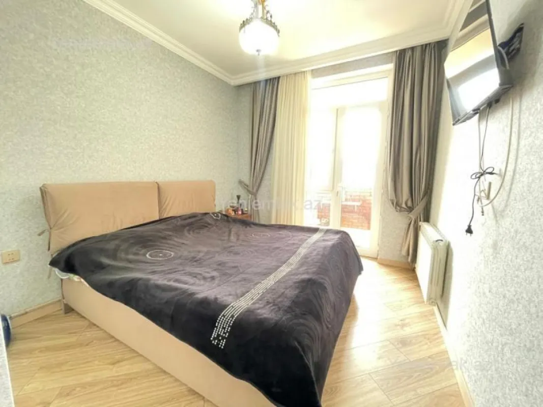 Satılır 2 otaqlı yeni tikili 50 m²