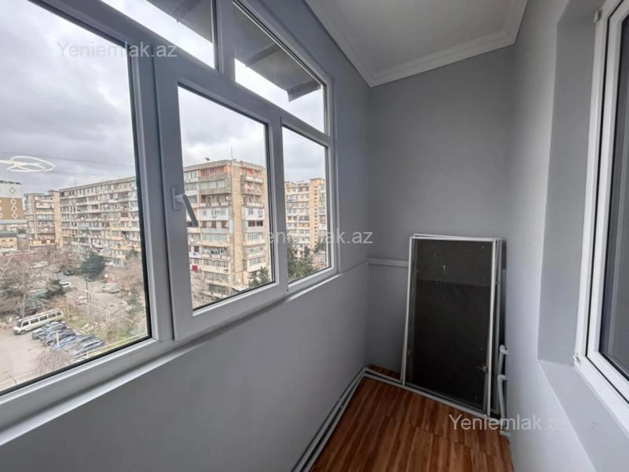 Satılır 3 otaqlı köhnə tikili 80 m²