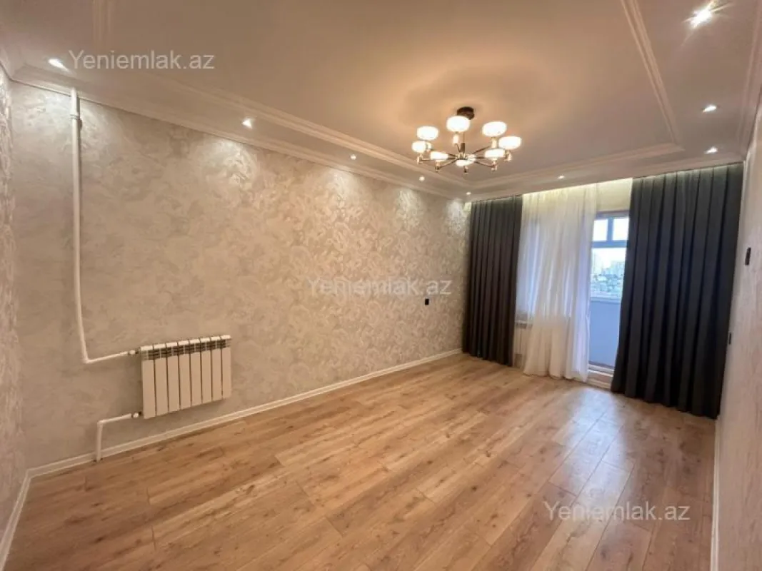 Satılır 3 otaqlı köhnə tikili 80 m²