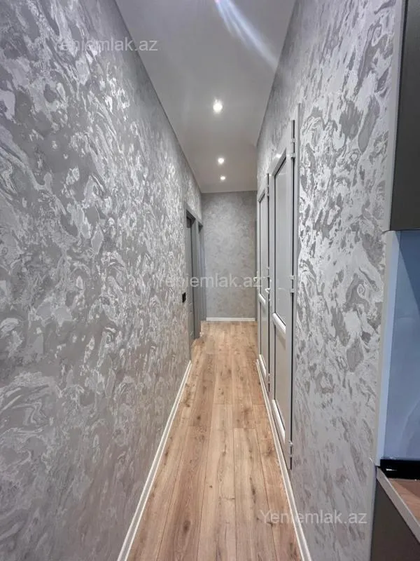 Satılır 3 otaqlı köhnə tikili 80 m²