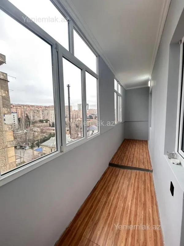 Satılır 3 otaqlı köhnə tikili 80 m²