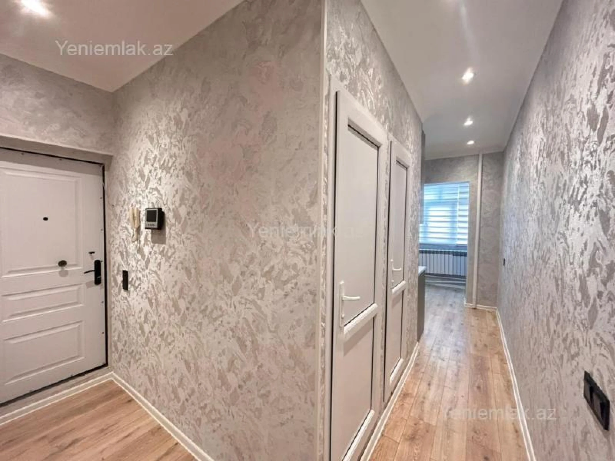 Satılır 3 otaqlı köhnə tikili 80 m²