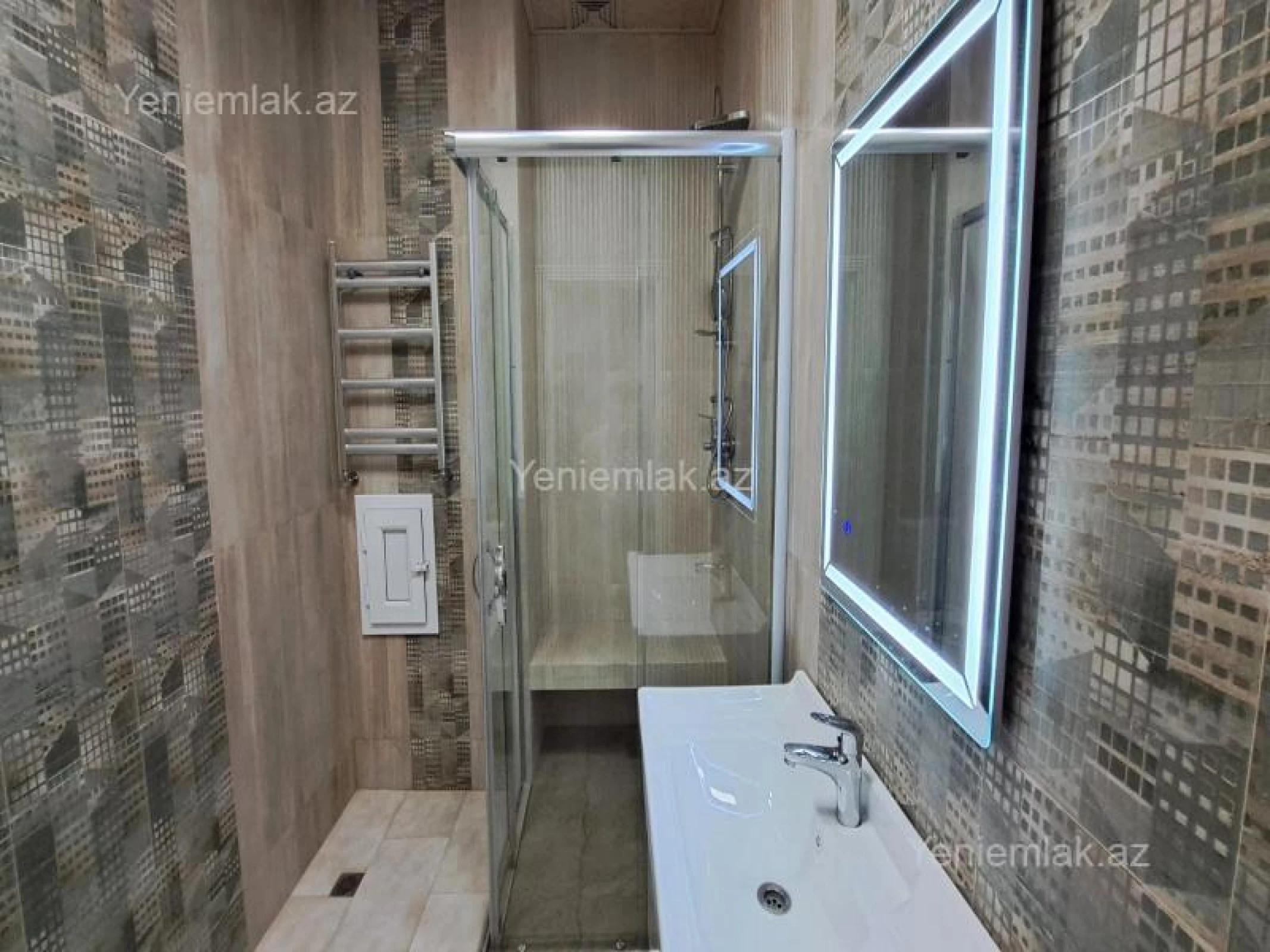 Satılır 2 otaqlı yeni tikili 90 m²