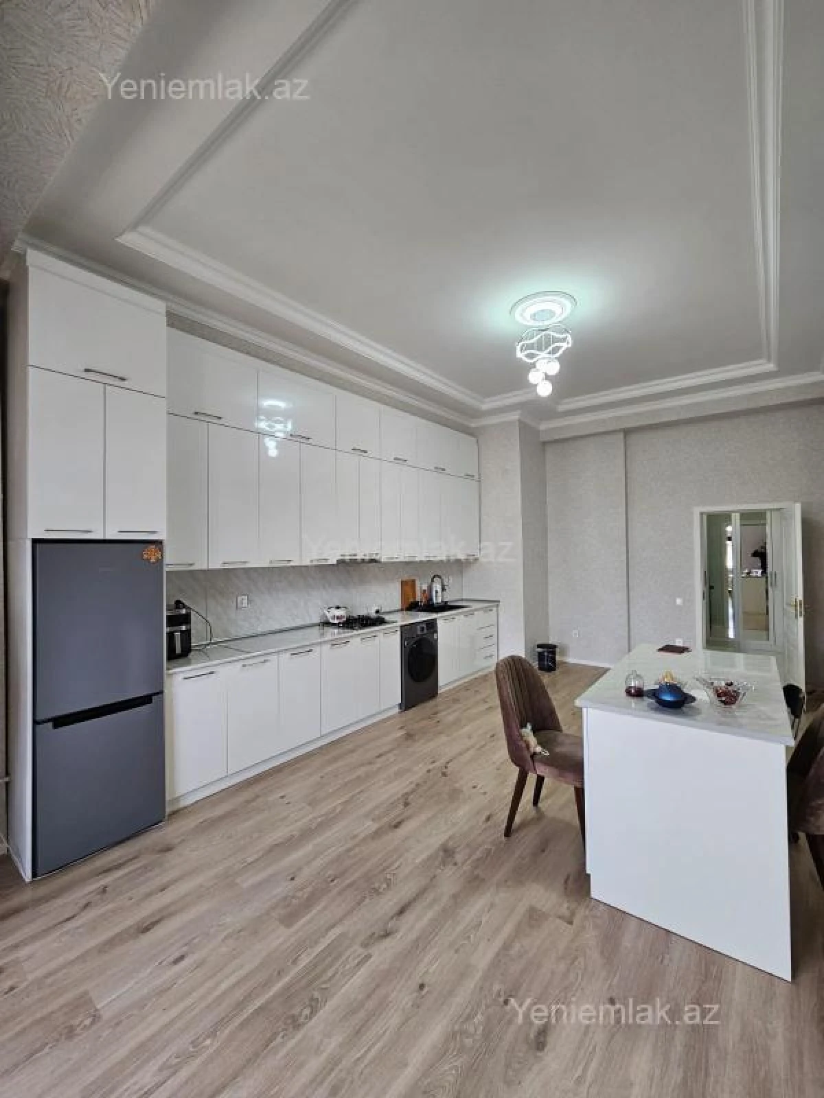 Satılır 3 otaqlı yeni tikili 104 m²