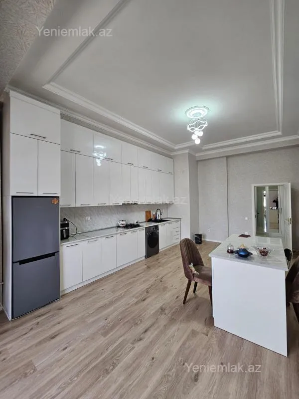 Satılır 3 otaqlı yeni tikili 104 m²