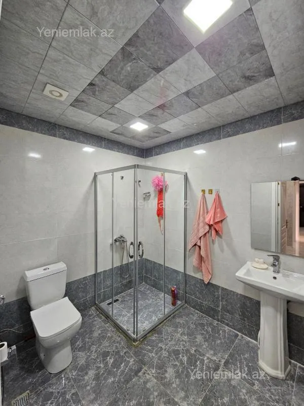 Satılır 3 otaqlı yeni tikili 104 m²