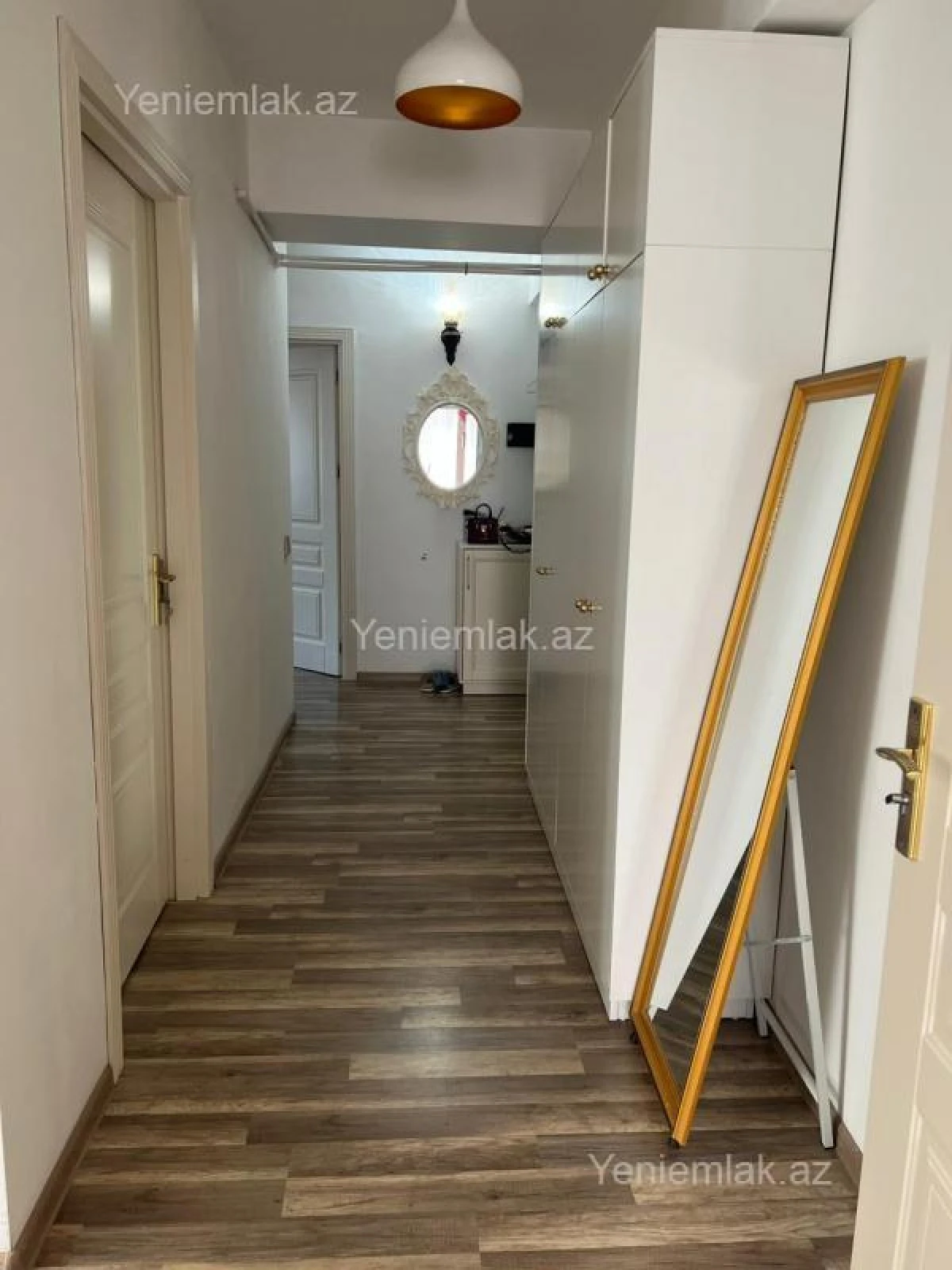 Satılır 3 otaqlı köhnə tikili 90 m²
