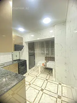 Satılır 3 otaqlı köhnə tikili 80 m²