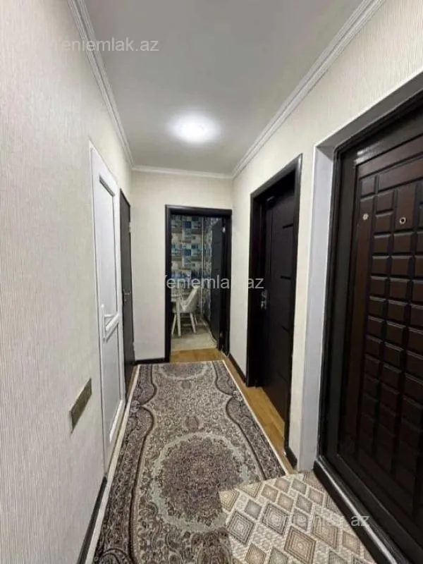 Satılır 2 otaqlı köhnə tikili 60 m²