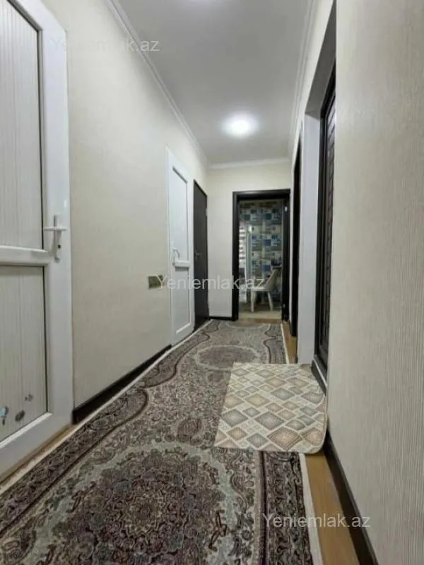 Satılır 2 otaqlı köhnə tikili 60 m²