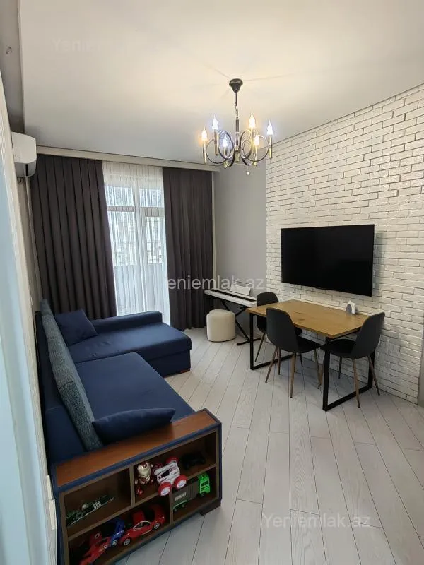 Satılır 2 otaqlı yeni tikili 45 m²
