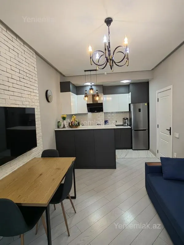 Satılır 2 otaqlı yeni tikili 45 m²