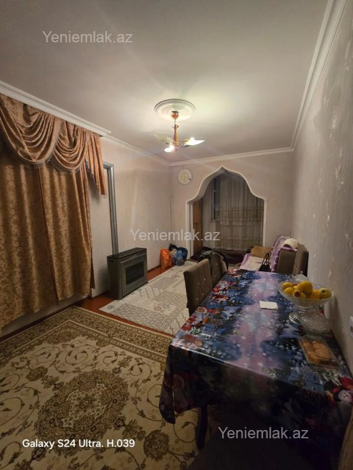 Satılır 1 otaqlı köhnə tikili 38 m²