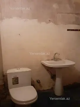 Satılır 2 otaqlı köhnə tikili 53 m²