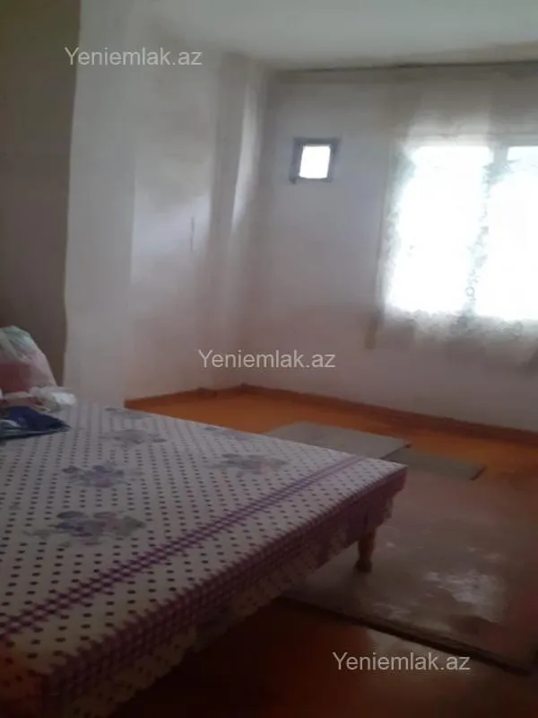 Satılır 2 otaqlı köhnə tikili 53 m²