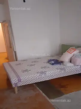 Satılır 2 otaqlı köhnə tikili 53 m²