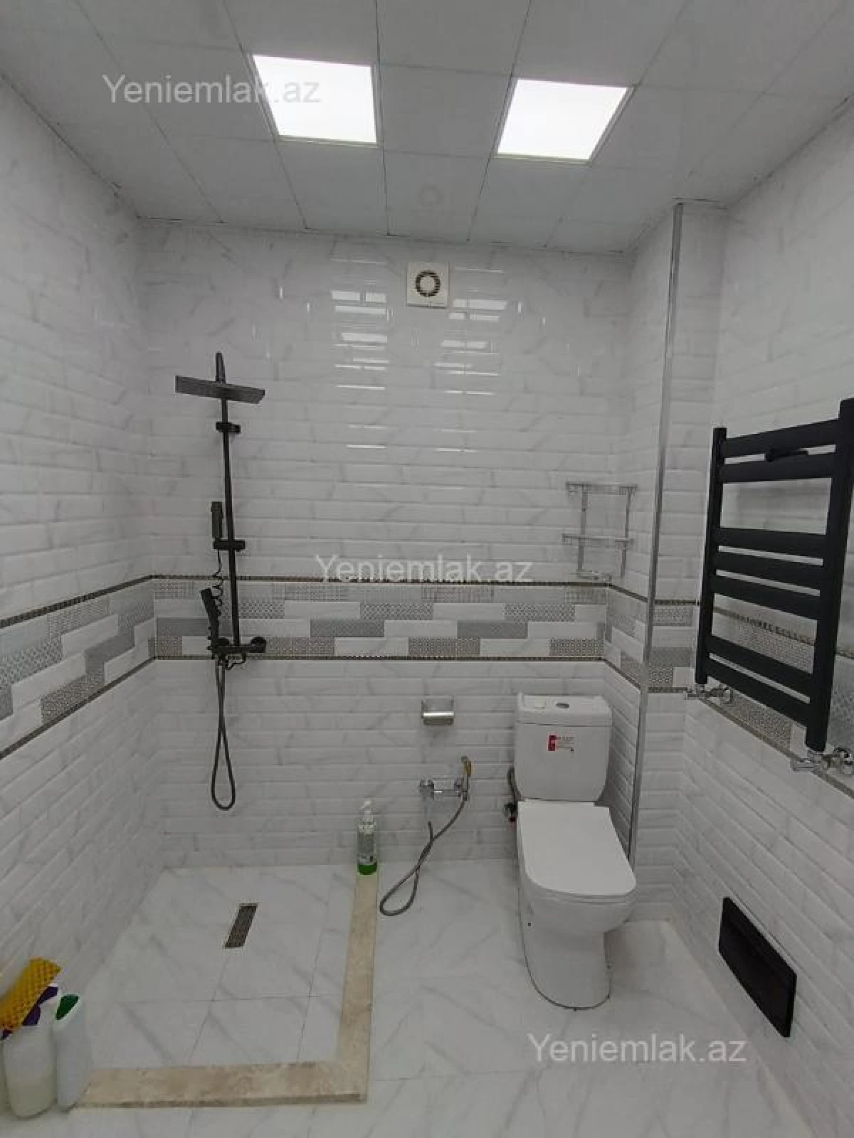 Satılır 3 otaqlı yeni tikili 105 m²