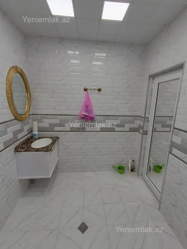 Satılır 3 otaqlı yeni tikili 105 m²