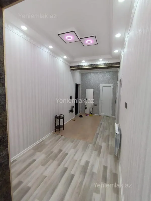 Satılır 3 otaqlı yeni tikili 105 m²