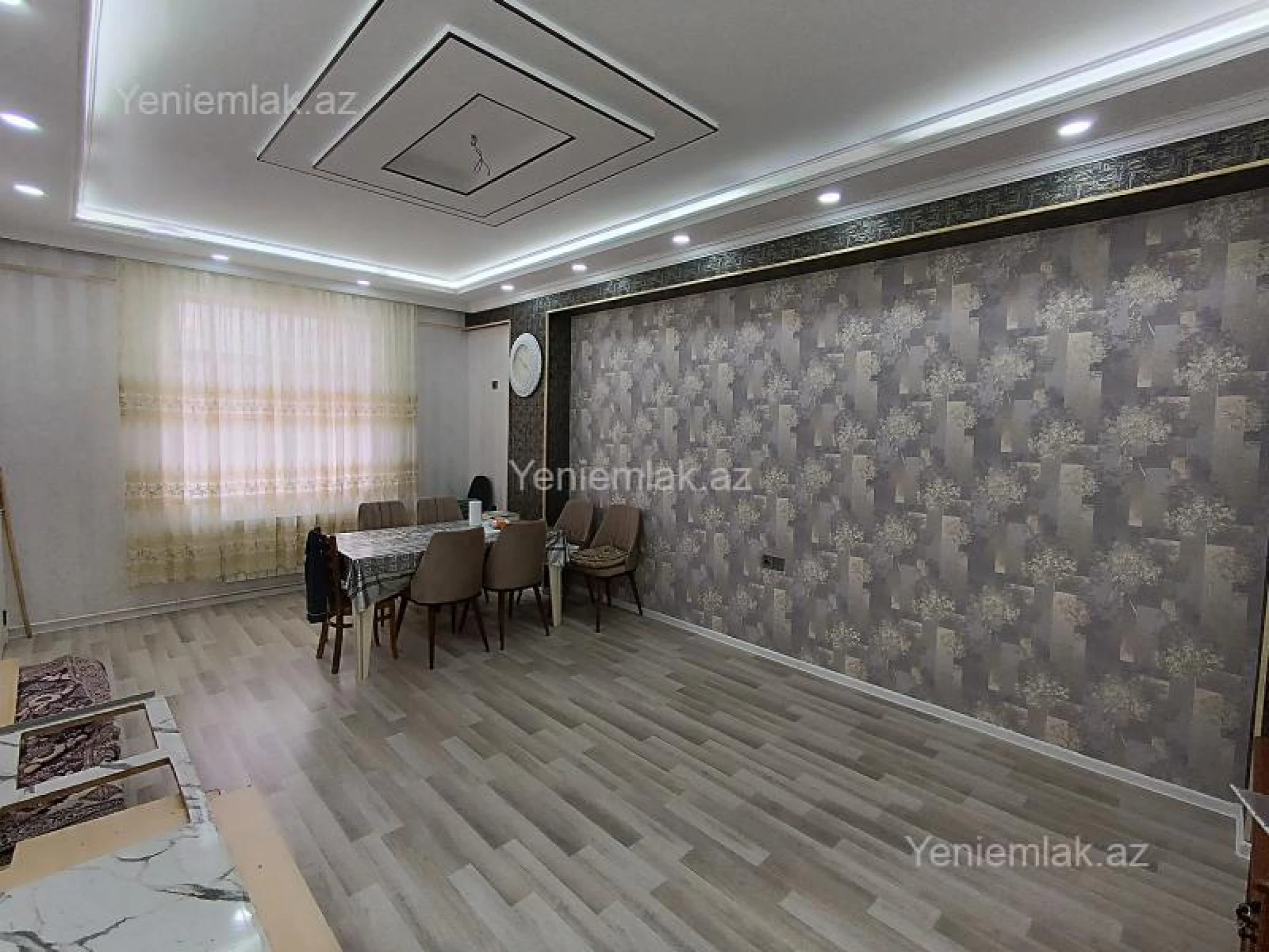 Satılır 3 otaqlı yeni tikili 105 m²