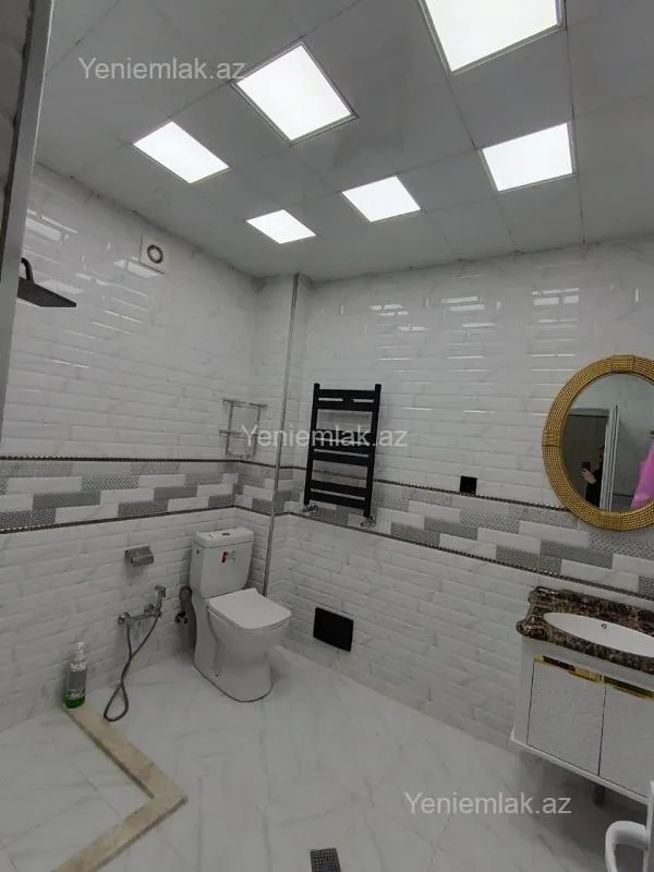 Satılır 3 otaqlı yeni tikili 105 m²