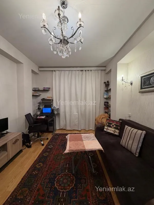 Satılır 2 otaqlı yeni tikili 37 m²
