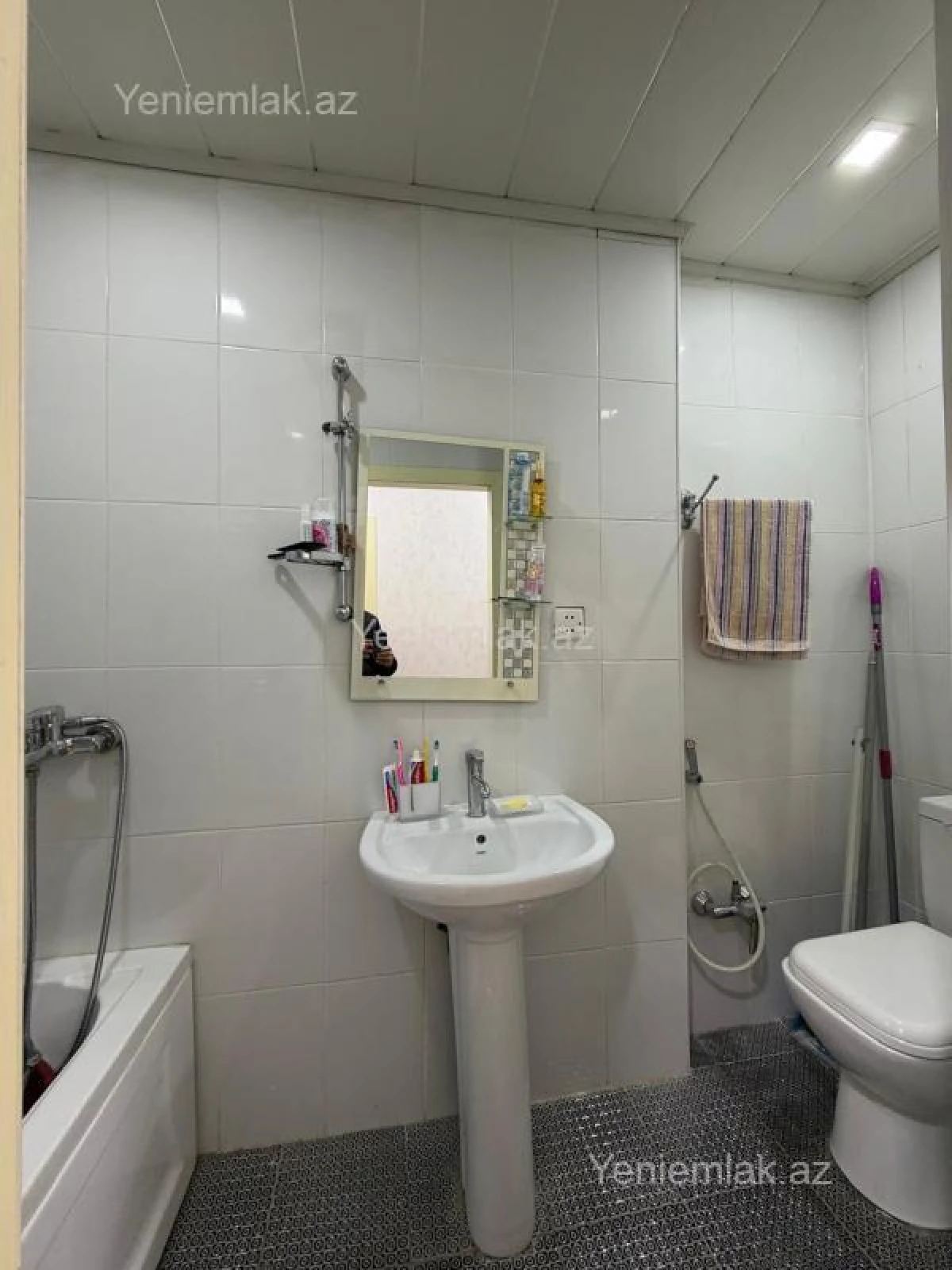 Satılır 2 otaqlı yeni tikili 37 m²