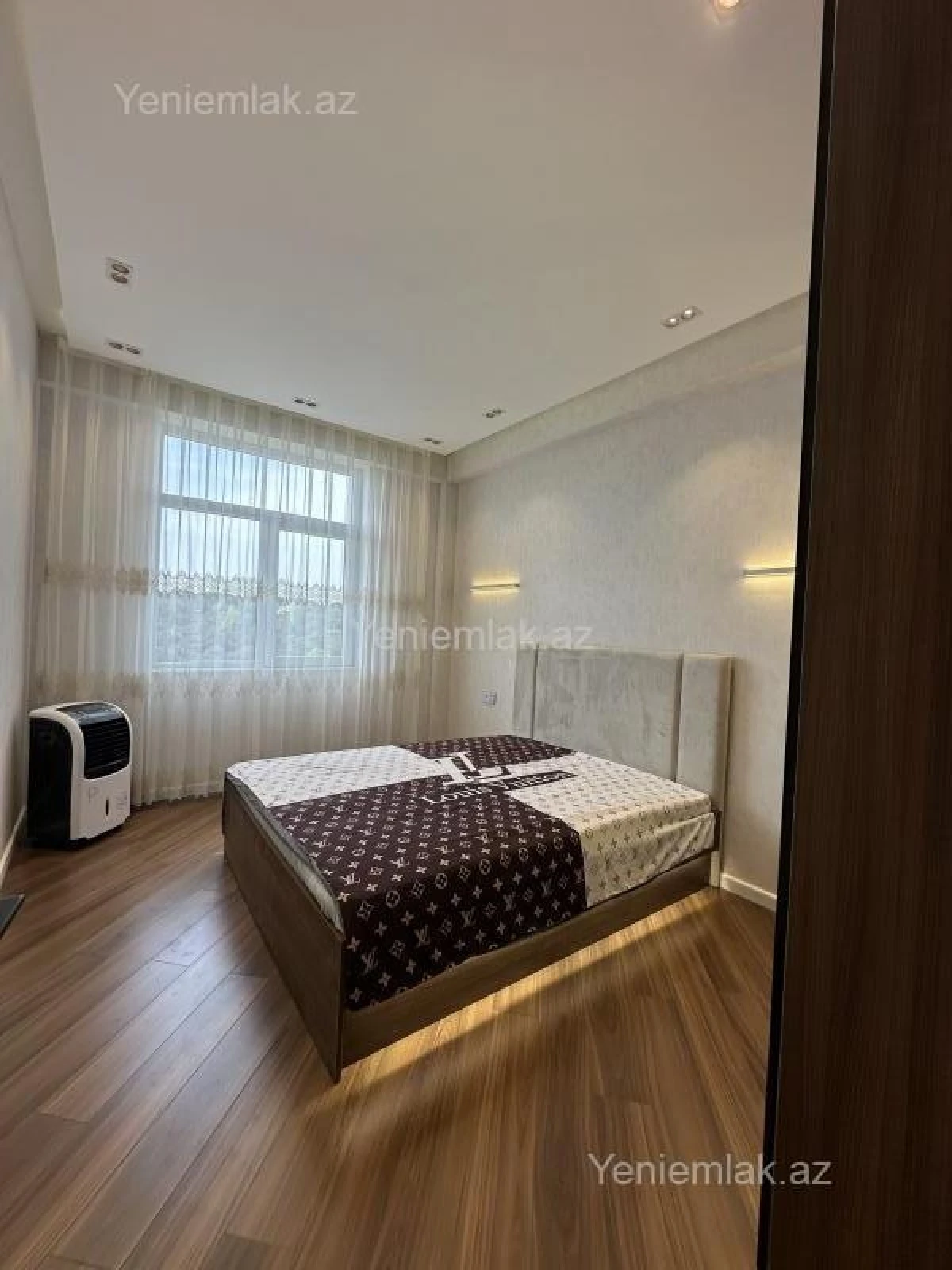 Satılır 2 otaqlı yeni tikili 56 m²