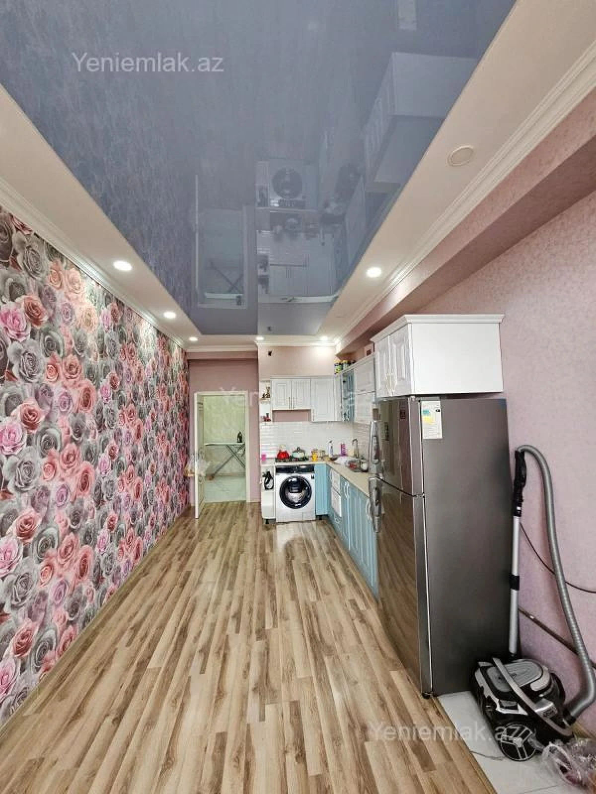 Satılır 2 otaqlı yeni tikili 98 m²