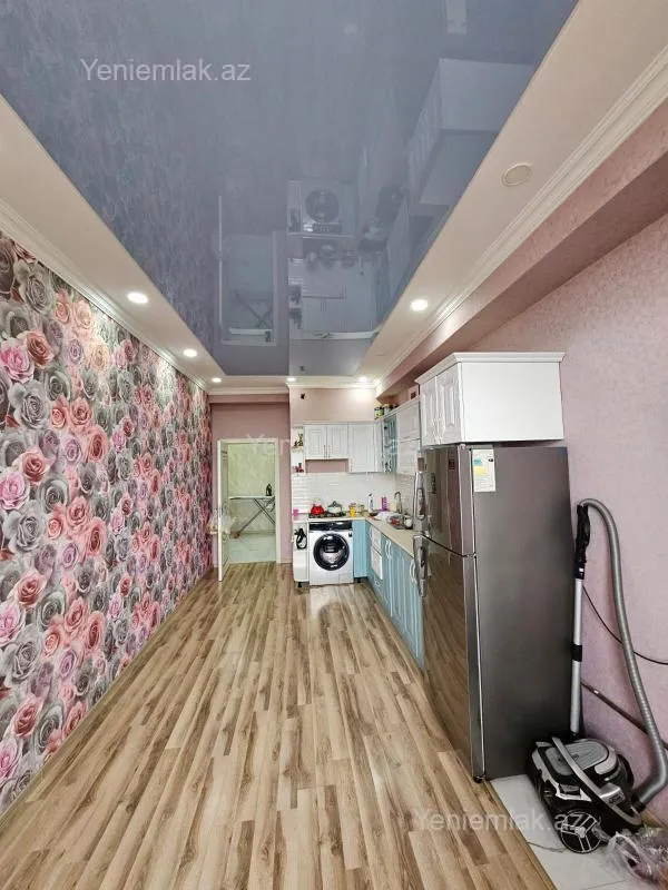 Satılır 2 otaqlı yeni tikili 98 m²